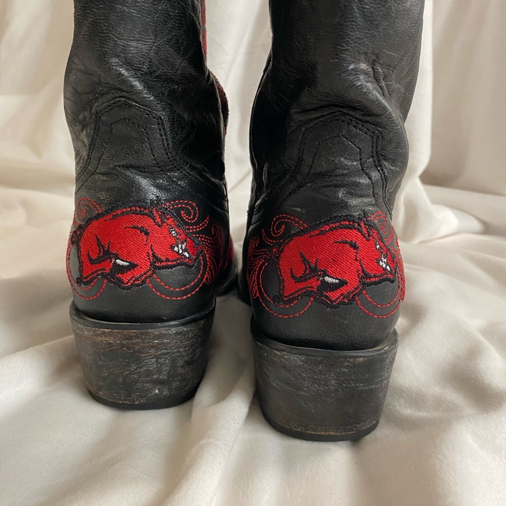 University of Arkansas Razorbacks Gameday Boots - Black Leather Cowboy Boots - Picture 9 of 9